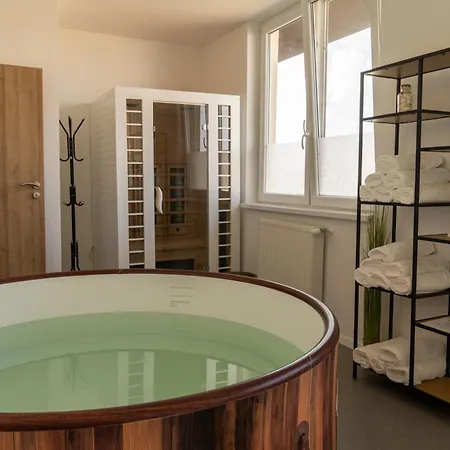 Sulyomvirag Apartmanhaz *