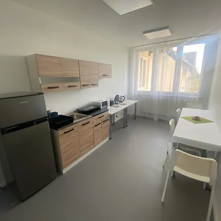 Sulyomvirag Apartmanhaz Alsóberecki