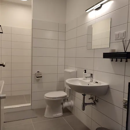 アパートホテル Sulyomvirag Apartmanhaz *