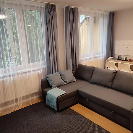 Sulyomvirag Apartmanhaz *